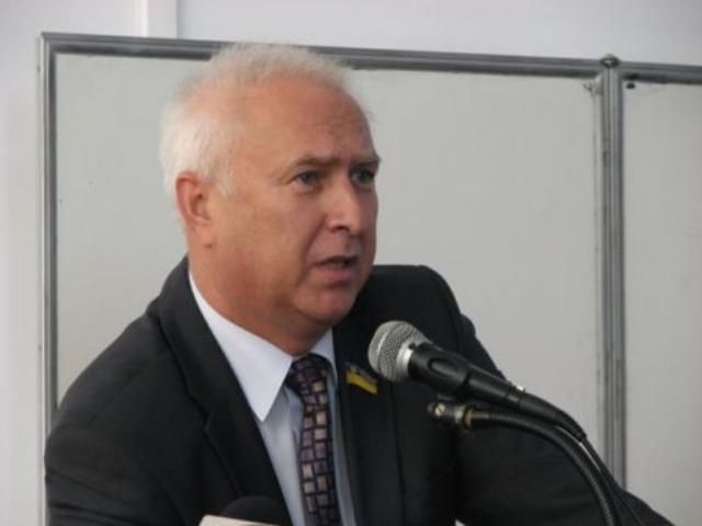"Регіонал" незадоволений непрозорими переговорами Бойка з Росією "Регіонал" незадоволений непрозорими переговорами Бойка з Росією