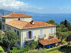 Виллу Коко Шанель выставили на продажу Виллу Коко Шанель выставили на продажу