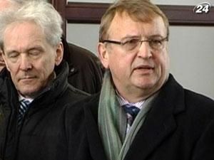 Итог дня: Поставить диагноз Тимошенко прибыли врачи из-за рубежа Итог дня: Поставить диагноз Тимошенко прибыли врачи из-за рубежа