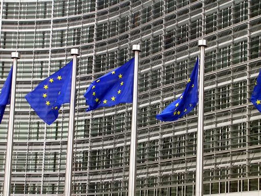 Еврокомиссия признала нестабильными экономики 12 членов Евросоюза Еврокомиссия признала нестабильными экономики 12 членов Евросоюза