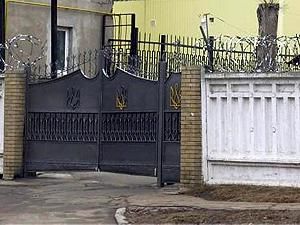 Німецькі лікарі відбули з України і не розповіли про діагноз Тимошенко Німецькі лікарі відбули з України і не розповіли про діагноз Тимошенко