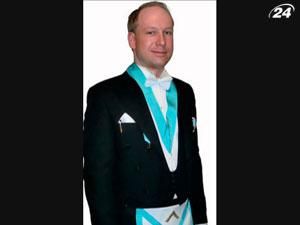 Полиция Норвегии пытается связаться с отцом Брейвика Полиция Норвегии пытается связаться с отцом Брейвика