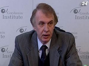 Огризко: Усі "війни"- це спроба затягнути Україну до Митного союзу Огризко: Усі "війни"- це спроба затягнути Україну до Митного союзу