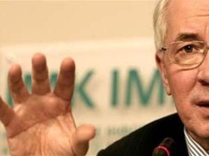 Азаров візьметься за проблеми сімей солдатів, які загинули в Афганістані Азаров візьметься за проблеми сімей солдатів, які загинули в Афганістані