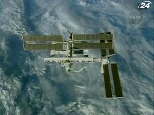 Швейцарці розробляють супутники, які прибиратимуть космос