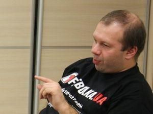 Олейников продает "ProstoPrint" - он сказал, что оппозиция улучшения не сделает Олейников продает "ProstoPrint" - он сказал, что оппозиция улучшения не сделает
