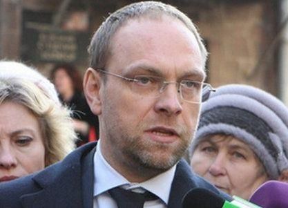 Власенко обвиняет Минздрав в манипуляции результатами обследования Тимошенко Власенко обвиняет Минздрав в манипуляции результатами обследования Тимошенко