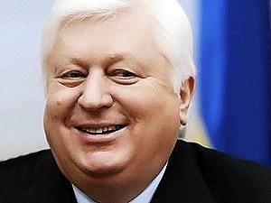 Пшонка: Тимошенко не требуется оперативное вмешательство и стационар Пшонка: Тимошенко не требуется оперативное вмешательство и стационар