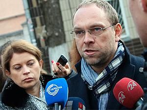 Власенко имеет право обнародовать диагноз Тимошенко. Но пока рано Власенко имеет право обнародовать диагноз Тимошенко. Но пока рано