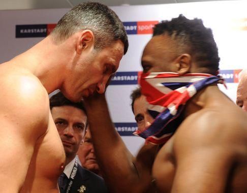 Кличко о пощечине: Он ударил меня, как женщина Кличко о пощечине: Он ударил меня, как женщина