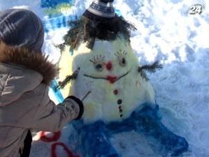 В Виннице устроили парад снежных скульптур В Виннице устроили парад снежных скульптур