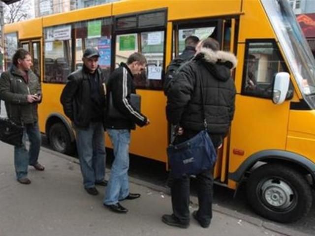 Нікопольські пільговики житимуть по соціальних картах