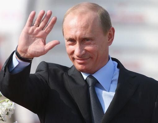 Опрос: Путин имеет шанс победить на президентских выборах в первом туре