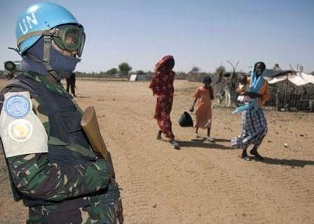 Бойовики в Дарфурі захопили 52 миротворців ООН