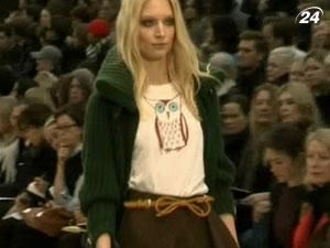 Свою колекцію в рамках London Fashion Week представив бренд Burberry Свою колекцію в рамках London Fashion Week представив бренд Burberry