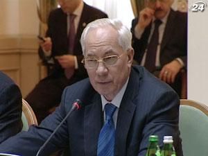 Підсумки дня: Азаров заявив, що законопроект про вищу освіту достатньо сирий 