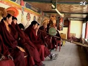 Сьогодні буддисти відзначають Новий рік за місячним календарем