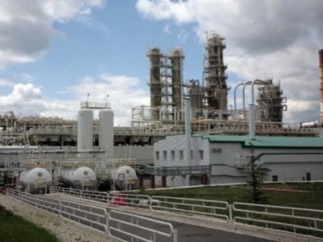 ТНК-ВР решила приостановить работу Лисичанского НПЗ ТНК-ВР решила приостановить работу Лисичанского НПЗ