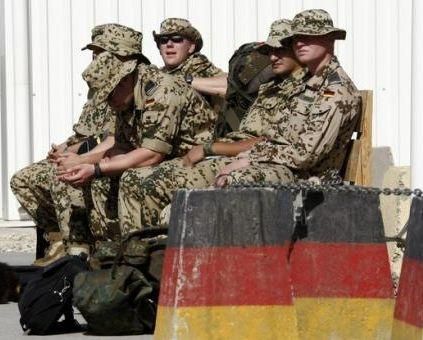 Немецкие войска покидают Афганистан после инцидента с сожжением Корана