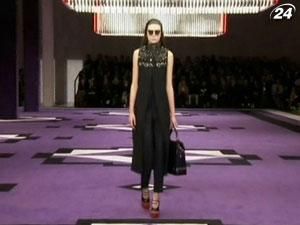 Prada занесла Миланскую неделю моды назад в 60-е