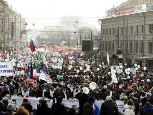 В Петербурге началось шествие "За честные выборы"