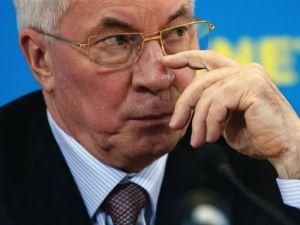 Азаров узнал о депутатах-взяточниках через Facebook Азаров узнал о депутатах-взяточниках через Facebook