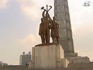 КНДР угрожает США и Южной Корее военными действиями КНДР угрожает США и Южной Корее военными действиями