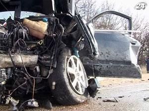 В Криму у ДТП загинув один з керівників кримської міліції В Криму у ДТП загинув один з керівників кримської міліції