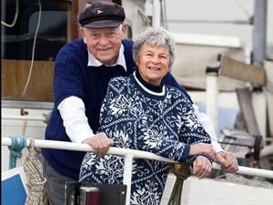 В Англию вернулась супружеская пара, которая путешествовала 36 лет В Англию вернулась супружеская пара, которая путешествовала 36 лет