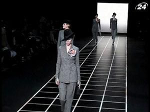 Армани представил новую коллекцию на сезон осень-зима 2012-2013 Армани представил новую коллекцию на сезон осень-зима 2012-2013