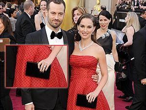 На руці Наталі Портман побачили обручку На руці Наталі Портман побачили обручку