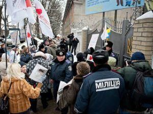 Тимошенко хотіла побачення з Турчиновим у своїй кімнаті, його не пустили