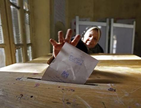 Президентські вибори у Єгипті проведуть у травні Президентські вибори у Єгипті проведуть у травні