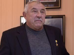 У ЦВК зареєстрували двох депутатів: журналіста і поета У ЦВК зареєстрували двох депутатів: журналіста і поета