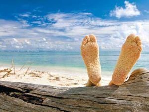 Туристи з "Costa Allegra" продовжують відпочинок на Сейшельських островах Туристи з "Costa Allegra" продовжують відпочинок на Сейшельських островах