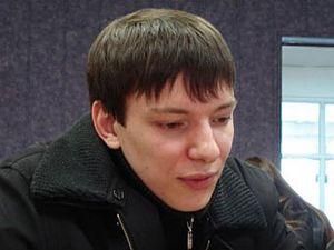 Неизвестные избили организатора митингов "За честные выборы" в Иркутске Неизвестные избили организатора митингов "За честные выборы" в Иркутске