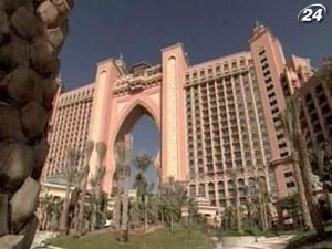 Ніч в розкішному “люксі” готелю “Атлантіс” коштує 25 тисяч доларів Ніч в розкішному “люксі” готелю “Атлантіс” коштує 25 тисяч доларів