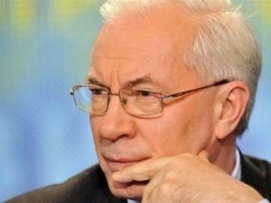 Азаров звик до стресових ситуацій