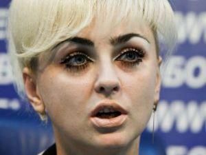 ЦВК: В Україні розпочався підкуп потенційних виборців ЦВК: В Україні розпочався підкуп потенційних виборців