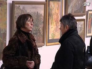 В столице открыли выставку живописи, посвященную Крыму