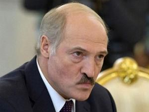 Лукашенко: Лучше быть диктатором, чем "голубым" Лукашенко: Лучше быть диктатором, чем "голубым"