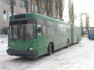 Днепропетровск с апреля введет именные билеты на трамвай и троллейбус