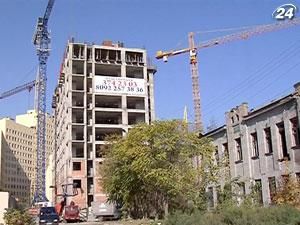 Азаров: Инвестиционные соглашения должны страховать