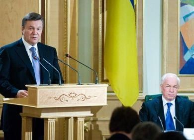 Янукович навідається в Кабмін
