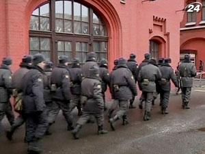 Поліція затримала десятки учасників акцій протесту Поліція затримала десятки учасників акцій протесту