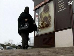 Парламент Швейцарии отказался запретить паранджу в общественных местах Парламент Швейцарии отказался запретить паранджу в общественных местах