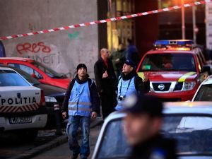 В Румынии водитель "скорой" расстрелял посетителей парикмахерской В Румынии водитель "скорой" расстрелял посетителей парикмахерской