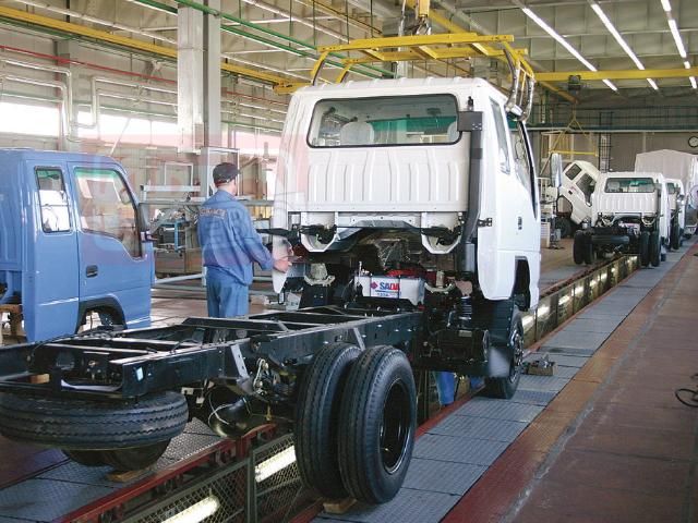 Морози зменшили випуск автомобілів на українських заводах