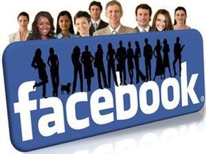 Facebook знову доступний Facebook знову доступний