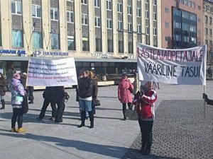 В Естонії масово протестують учителі